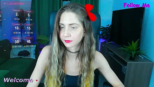 GrayceWild online show from 01-27-25, 08:40