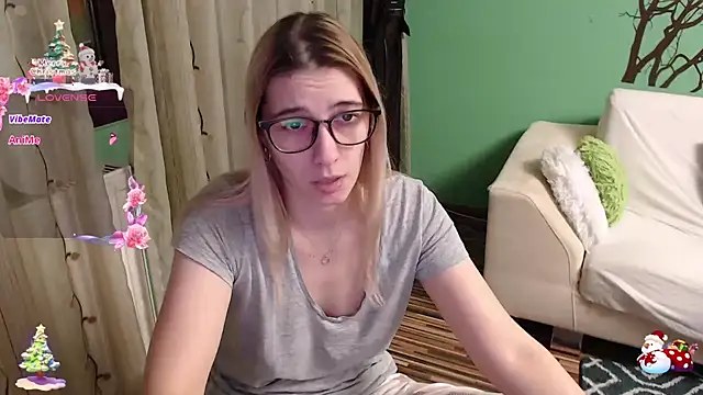 lovingfeetheels online show from 12-16-24, 07:04