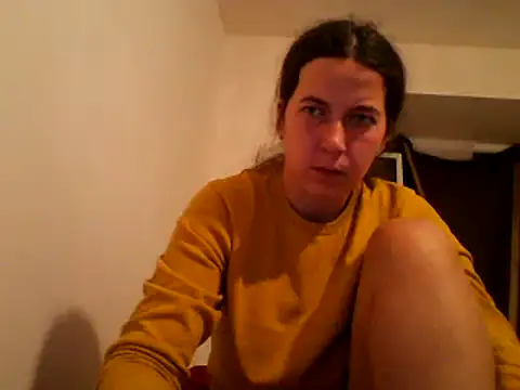 Snapshot of Tamilashaa chatting on 12-04-24, 06:17 Tamilashaa online show from 12-04-24, 06:17