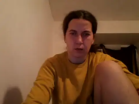 Snapshot of Tamilashaa chatting on 12-27-24, 06:20 Tamilashaa online show from 12-27-24, 06:20