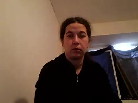 Snapshot of Tamilashaa chatting on 01-14-25, 11:42 Tamilashaa online show from 01-14-25, 11:42