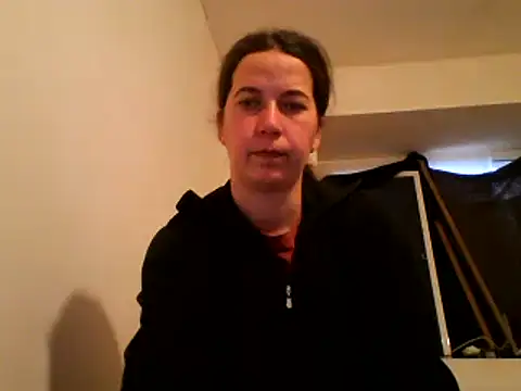 Snapshot of Tamilashaa chatting on 01-18-25, 06:34 Tamilashaa online show from 01-18-25, 06:34