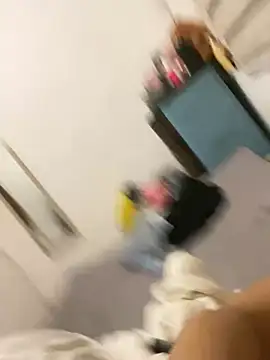 Snapshot of BoaHancockx chatting on 02-02-25, 08:19 BoaHancockx online show from 02-02-25, 08:19