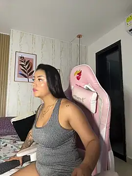 CameronCollins  online show from 03-11-25, 07:25