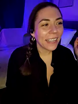 Snapshot of Ellie-L-Elizabeth chatting on 01-28-25, 11:07 Ellie-L-Elizabeth online show from 01-28-25, 11:07