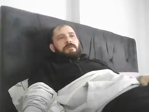 NiiiRvaNaa online show from 11-14-25, 05:50