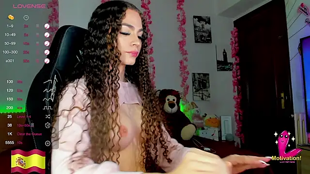 Snapshot of gabrielatafur_ chatting on 03-18-25, 04:37 gabrielatafur  online show from 03-18-25, 04:37