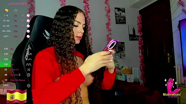 Snapshot of gabrielatafur_ chatting on 03-20-25, 06:08 gabrielatafur  online show from 03-20-25, 06:08