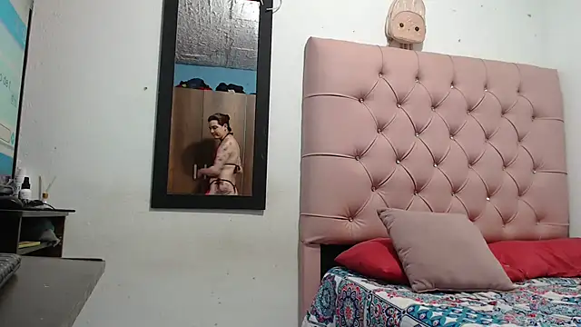 sabrinagee321930 online show from 12-18-24, 11:34