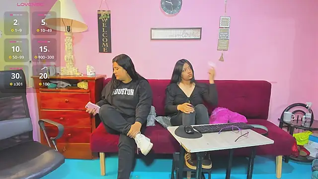 Snapshot of lesbiancuple chatting on 09-20-25, 02:29 lesbiancuple online show from 09-20-25, 02:29