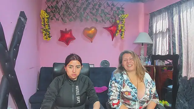 lesbiancuple online show from 02-17-26, 02:57