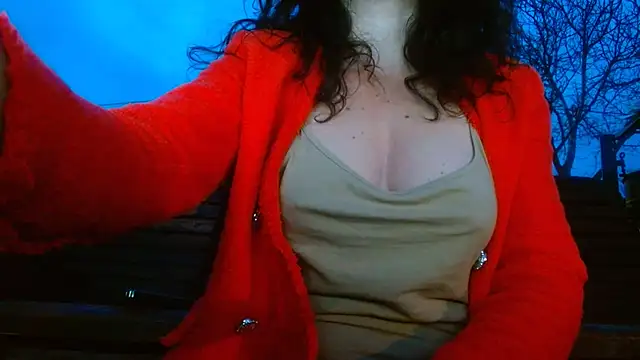 SquirtyMellissaLabia online show from 03-11-25, 07:04