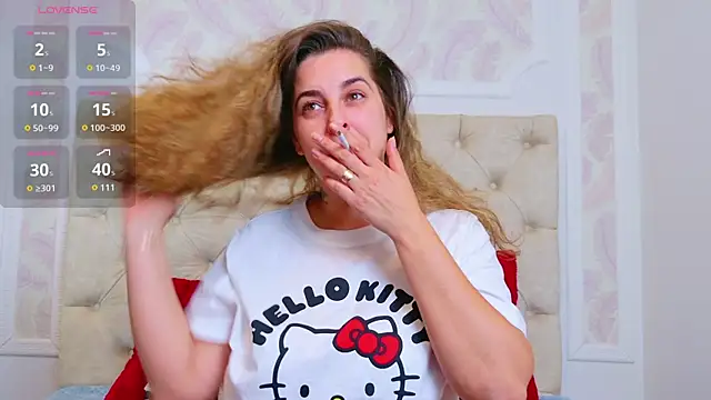 KarinaNoir online show from 09-15-25, 03:39