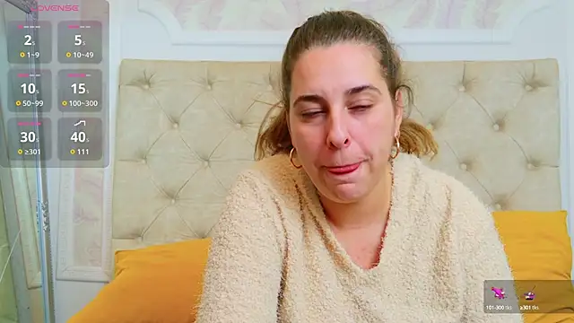 KarinaNoir online show from 10-29-25, 04:15