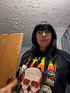 AriannaPena online show from 10-30-25, 09:04