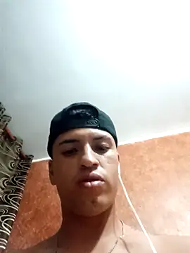 J Rauw  online show from 11-05-25, 04:56