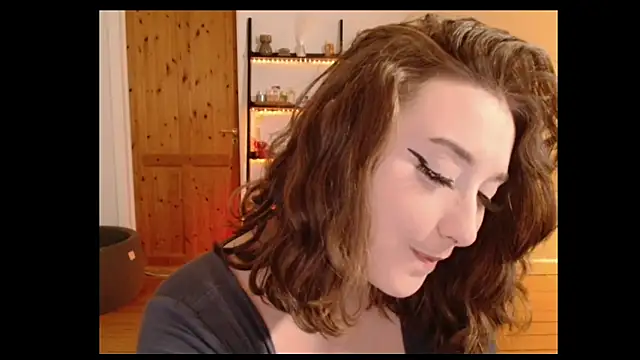 Snapshot of NaughtyRapunzel7 chatting on 12-28-24, 10:23 NaughtyRapunzel7 online show from 12-28-24, 10:23