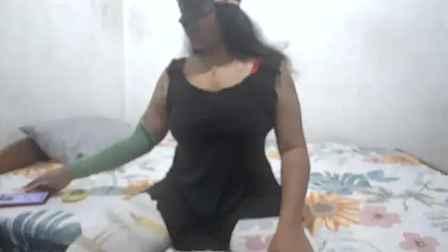 DevilZoone online show from 12-22-25, 03:42