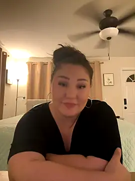 Snapshot of RosieDixx chatting on 09-23-25, 04:59 RosieDixx online show from 09-23-25, 04:59