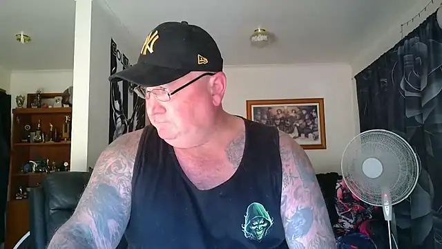 Snapshot of HOTANAL chatting on 02-03-26, 04:32 HOTANAL online show from 02-03-26, 04:32