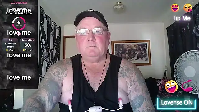 Snapshot of HOTANAL chatting on 02-08-26, 02:37 HOTANAL online show from 02-08-26, 02:37