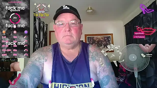 Snapshot of HOTANAL chatting on 02-20-26, 02:19 HOTANAL online show from 02-20-26, 02:19