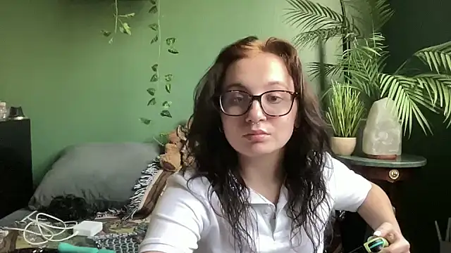 Snapshot of sweetandwet_daddy chatting on 10-06-25, 05:32 sweetandwet daddy online show from 10-06-25, 05:32