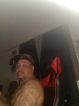 yellowwetfox online show from 01-09-25, 02:01