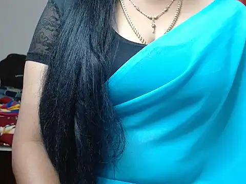 Snapshot of tamilharini chatting on 09-25-25, 05:11 tamilharini online show from 09-25-25, 05:11
