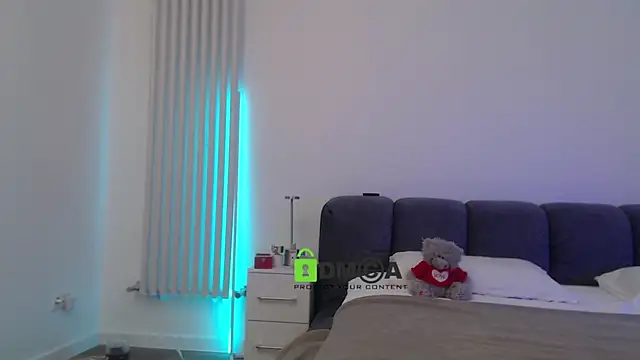 kissabellaa online show from 11-10-25, 08:30