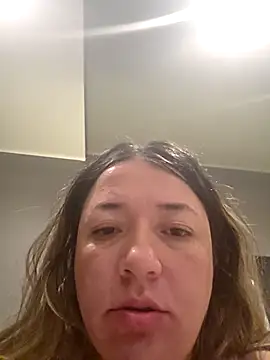 isabella rossse online show from 02-03-26, 08:36