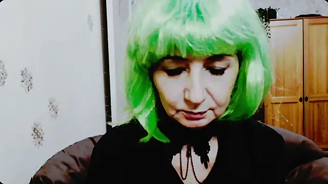 AnnieEltgant online show from 12-04-25, 02:26