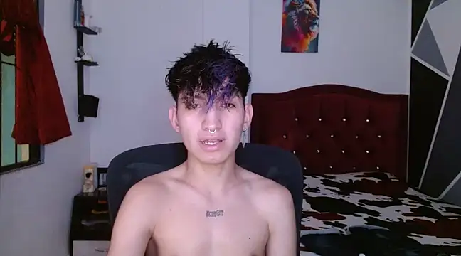 littlextreme online show from 12-04-24, 03:37