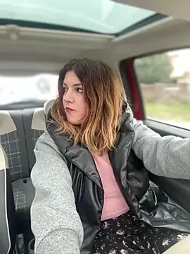 DaisyVibesss online show from 02-22-25, 01:35