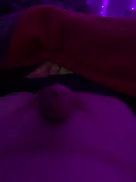 Snapshot of Hugetings chatting on 01-12-26, 03:39 Hugetings online show from 01-12-26, 03:39