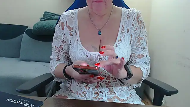 Diablica41 online show from 11-28-25, 08:28