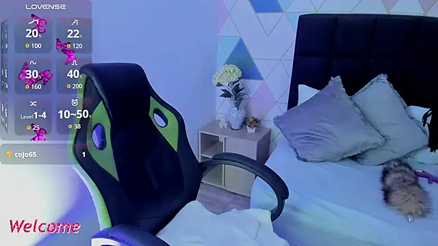 gisela27 online show from 10-30-25, 12:28