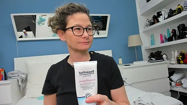 Snapshot of izzy-mendosa chatting on 03-09-25, 07:05 izzy-mendosa online show from 03-09-25, 07:05