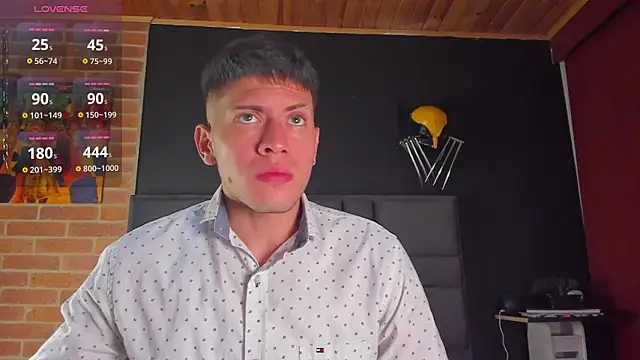 SebastianMaximoff online show from 03-22-25, 11:32