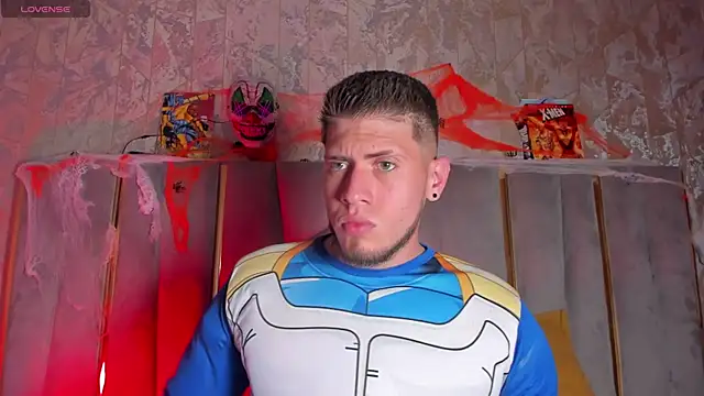 SebastianMaximoff online show from 10-31-25, 07:37