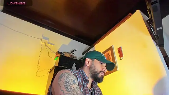 CamiloGray  online show from 09-10-25, 01:22