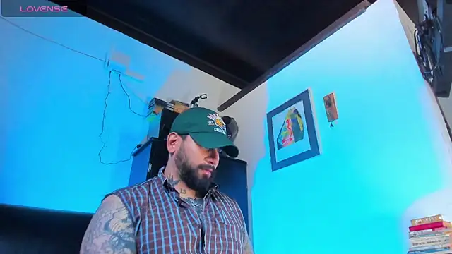 CamiloGray  online show from 09-15-25, 03:23