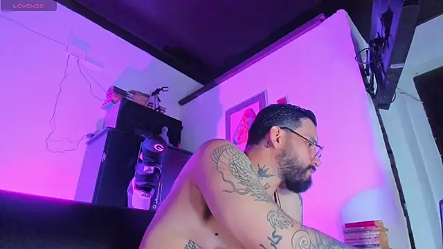 CamiloGray  online show from 10-08-25, 01:53