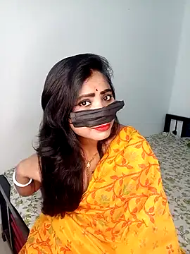 Snapshot of wow-wow-sexy chatting on 03-18-25, 05:53 wow-wow-sexy online show from 03-18-25, 05:53