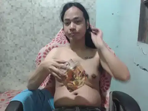 Snapshot of itsmacky4u chatting on 01-09-25, 05:11 itsmacky4u online show from 01-09-25, 05:11