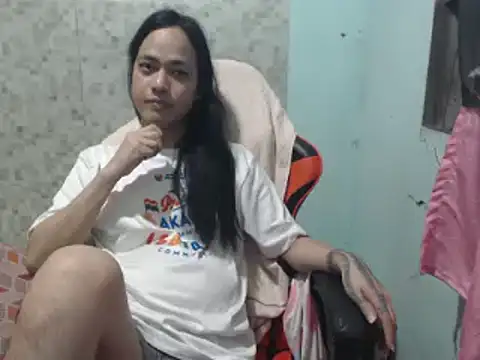 Snapshot of itsmacky4u chatting on 02-16-25, 01:16 itsmacky4u online show from 02-16-25, 01:16