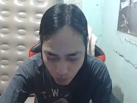 Snapshot of itsmacky4u chatting on 09-17-25, 07:32 itsmacky4u online show from 09-17-25, 07:32