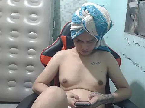 Snapshot of itsmacky4u chatting on 09-19-25, 11:22 itsmacky4u online show from 09-19-25, 11:22