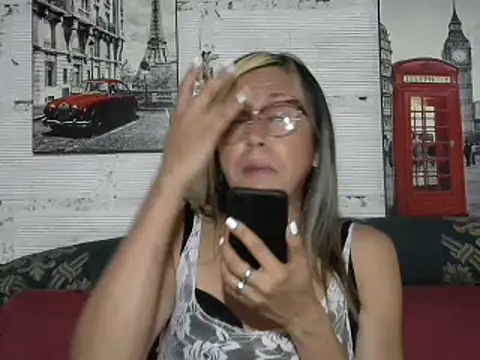 divahot08 online show from 01-09-25, 01:56