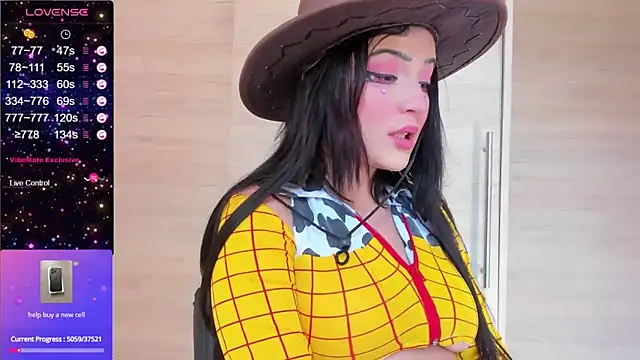 cutesarah  online show from 12-08-24, 07:54